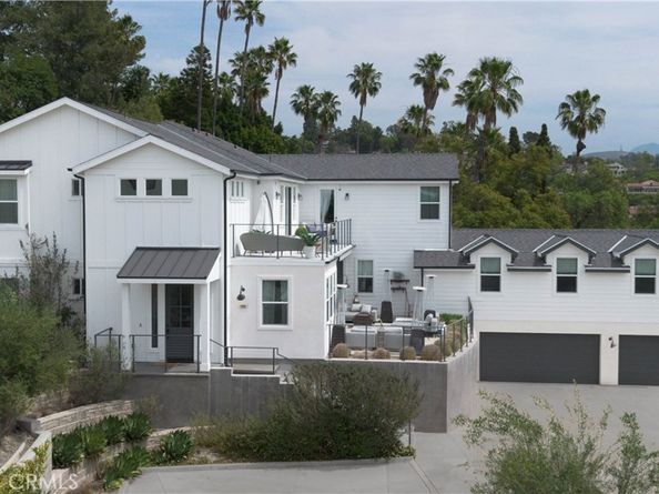 18806 Winnwood, Santa Ana CA 92705