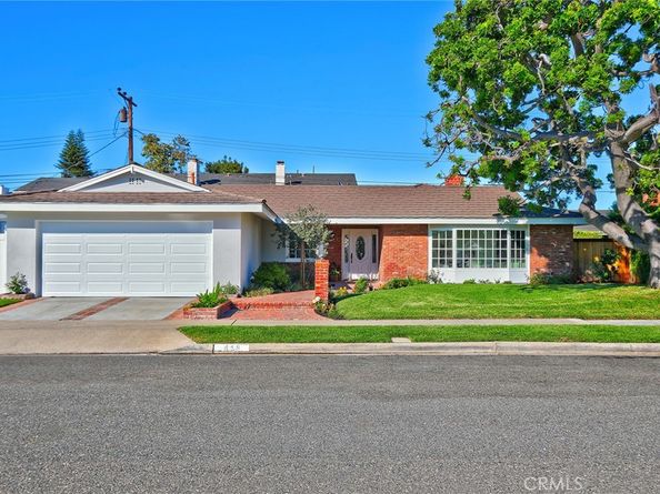 418 E Bay Street, Costa Mesa CA 92627