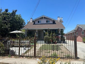 927 W 48th Street