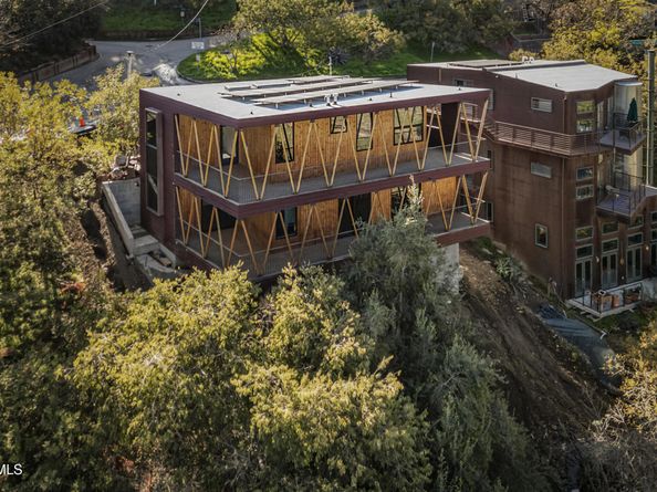 596 Quail Drive, Los Angeles CA 90065