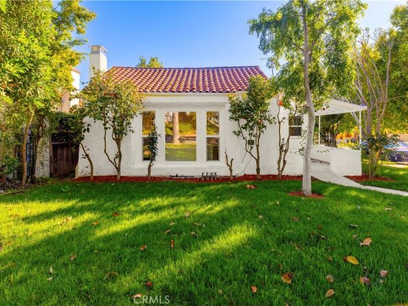 1028 Olmsted, Glendale CA 91202