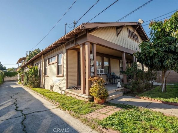 1741 S S New England, Los Angeles CA 90006