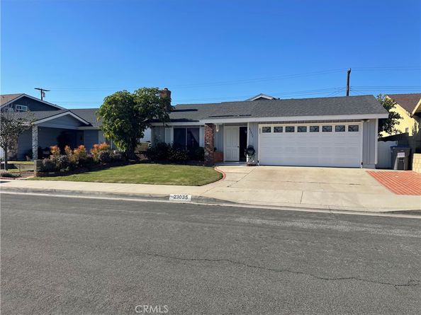 23035 Kinard Avenue, Carson CA 90745