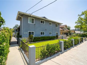 610 N Oakland Avenue