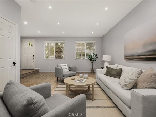 19451 Pompano 104, Huntington Beach CA 92648