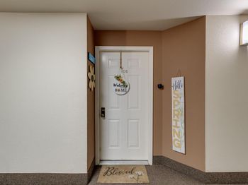 25912 Hayward Boulevard