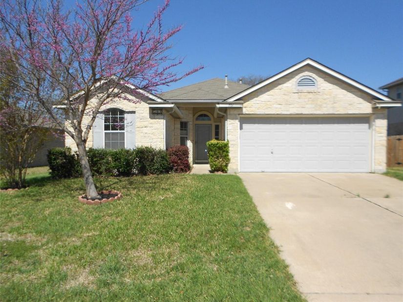 701 Los Robles RD, Leander TX 78641