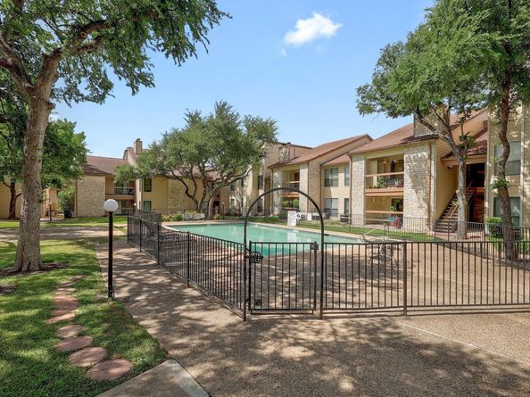 8600 Fathom Cir 1107, Austin TX 78750