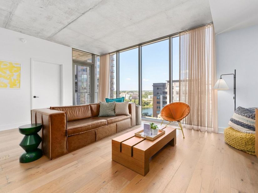 48 East Ave 1310, Austin TX 78701