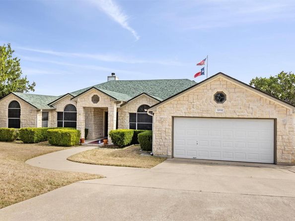 20531 Highland Lake DR, Lago Vista TX 78645
