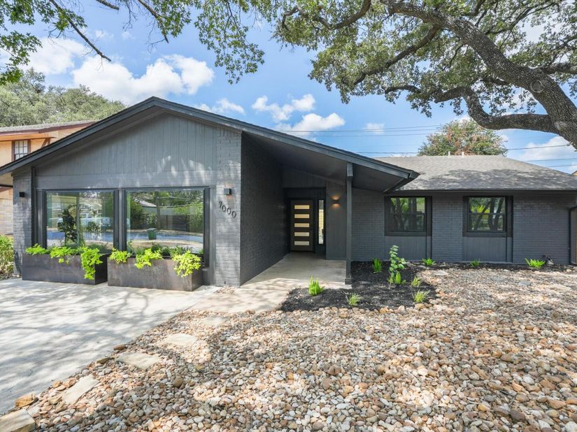 7000 Shadywood DR, Austin TX 78745