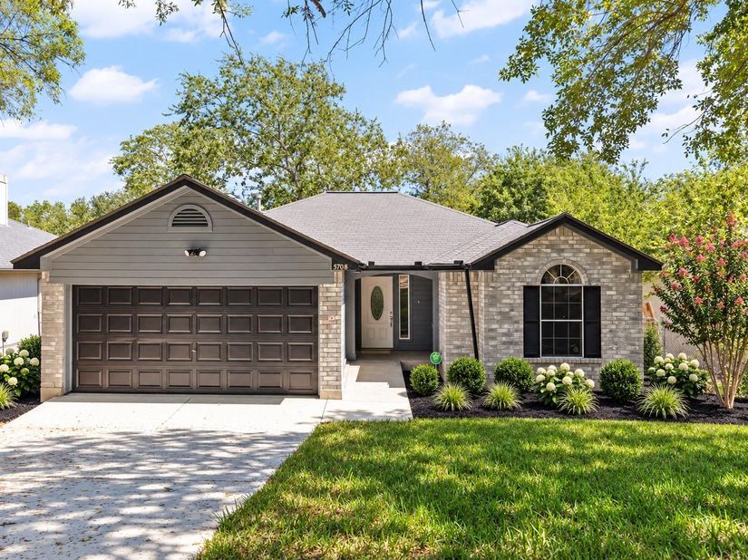 5708 Lark Creek DR, Austin TX 78744