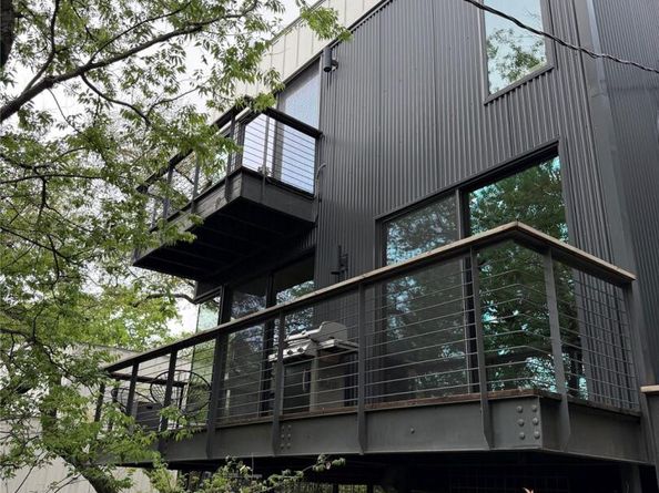 1325 Bonham TER C, Austin TX 78704