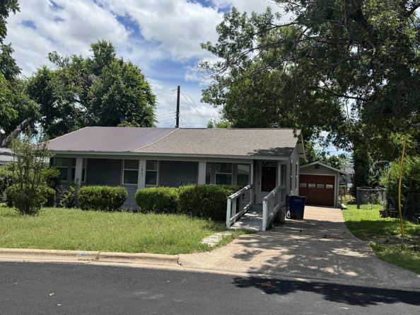 1813 Rhodes RD, Austin TX 78721