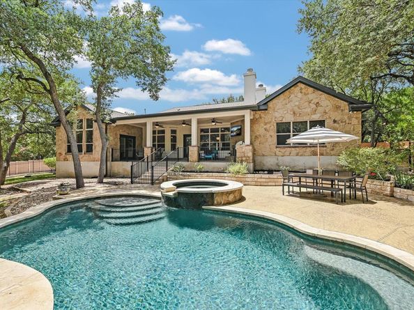 524 Highland Spring LN, Georgetown TX 78633