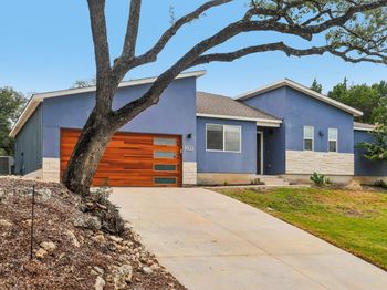 2701 Warren CV