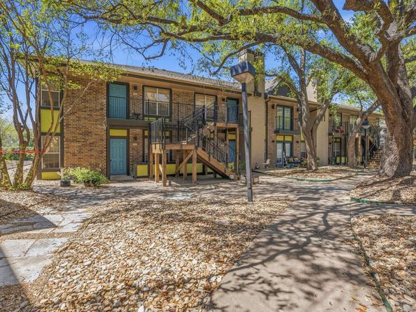 7685 Northcross DR 1121, Austin TX 78757