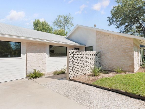 5261 Meadow Creek DR, Austin TX 78745