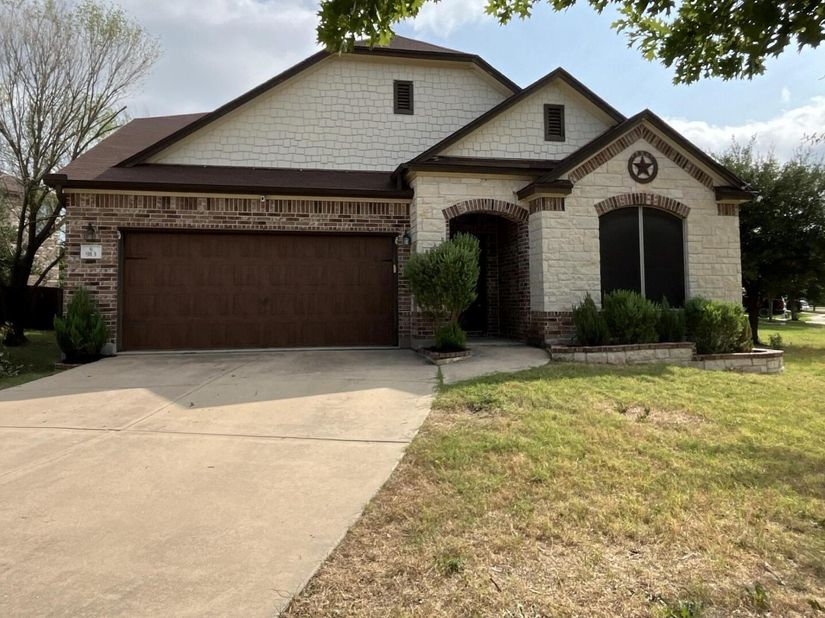 913 Water Hyacinth LOOP, Leander TX 78641