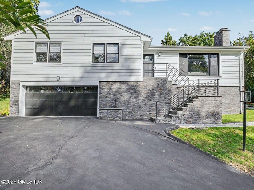 59 Stanwich Road, Greenwich CT 06830