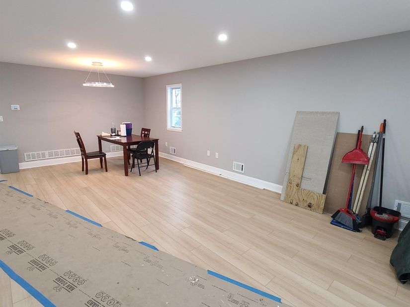 1118 85th St, North Bergen NJ 07047