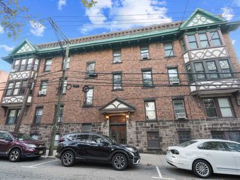 33 62nd St