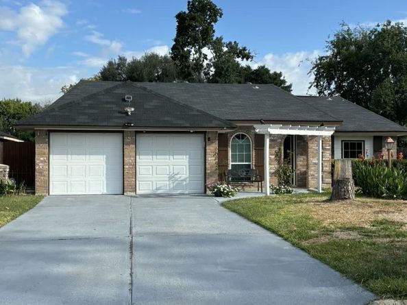 7718 Breezeway Street, Houston TX 77040