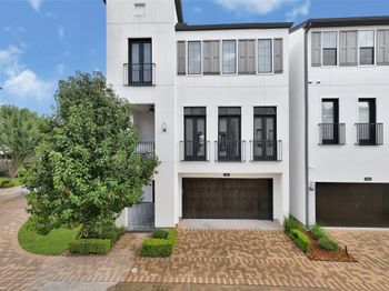 11011 Jardin Des Circle