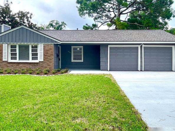 5905 Darnell Street, Houston TX 77074