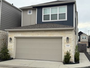 1529 Parkland Oak Drive