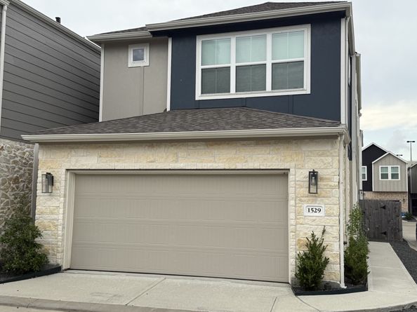 1529 Parkland Oak Drive, Houston TX 77084