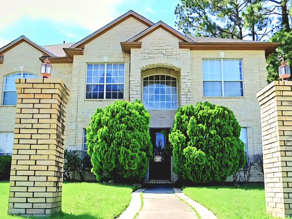 19103 Olympic Circle, Houston TX 77346