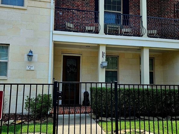 1715 Dominica Drive, Kingwood TX 77345