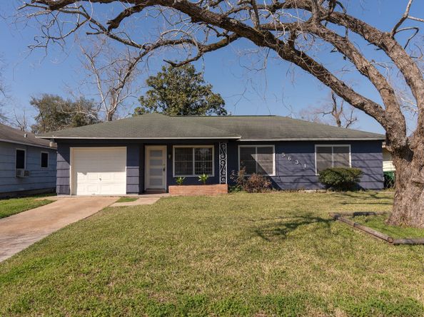 5631 Westover Street, Houston TX 77033