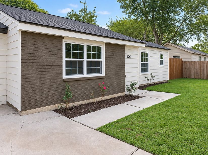10517 Fairland Drive, Houston TX 77051