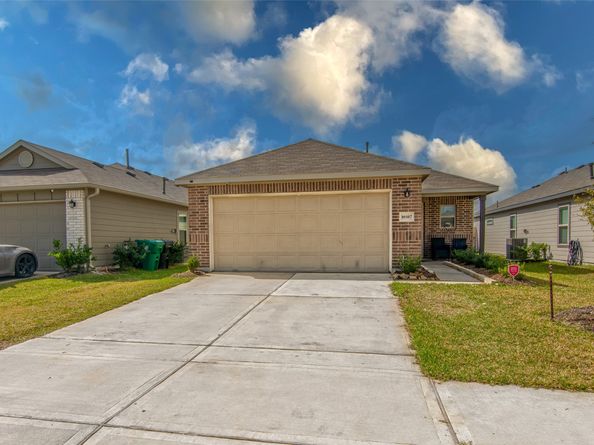 10507 Vinca Minor Lane, Houston TX 77016