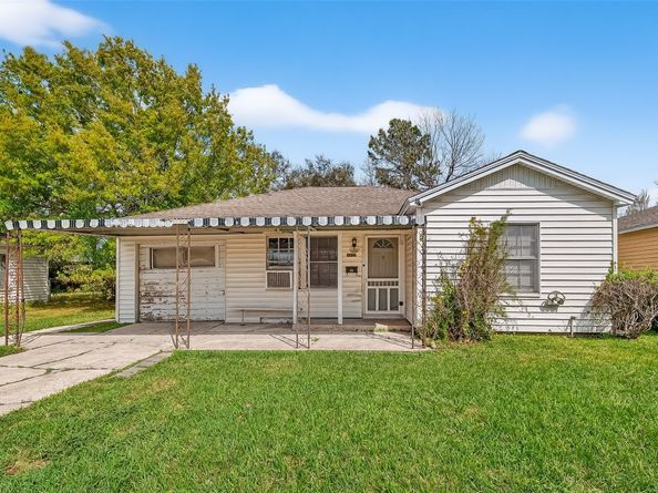 3827 Erby Street, Houston TX 77023