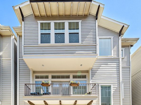 2406 Beall Street C, Houston TX 77008