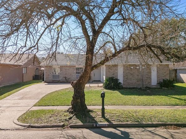 16915 Clan Macgregor Drive, Houston TX 77084
