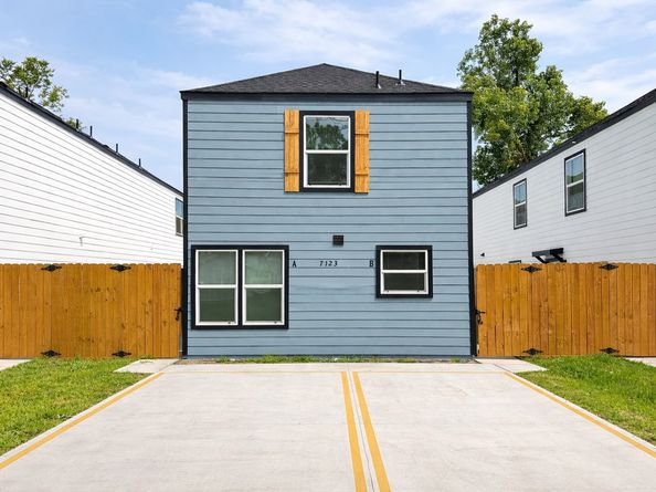 7123 Bywood Street, Houston TX 77028
