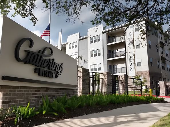 6804 Westview Drive 2201, Houston TX 77055