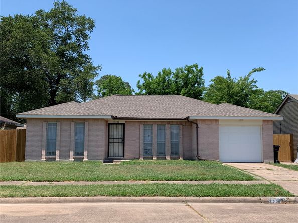 15022 Chipman Lane, Houston TX 77060