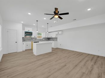 8021 Birmingham Street