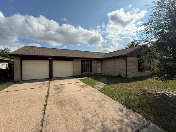 10119 Leawood Boulevard, Houston TX 77099