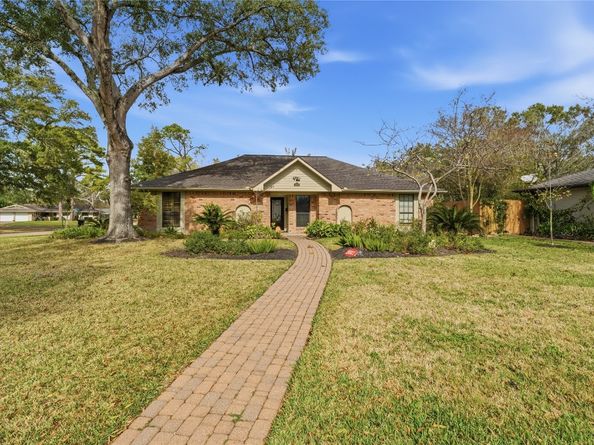 2003 Richvale Lane, Houston TX 77062