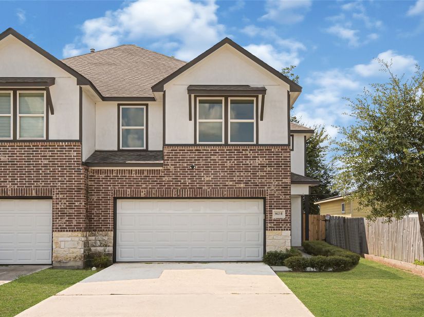 9823 Bamboo Road B, Houston TX 77041