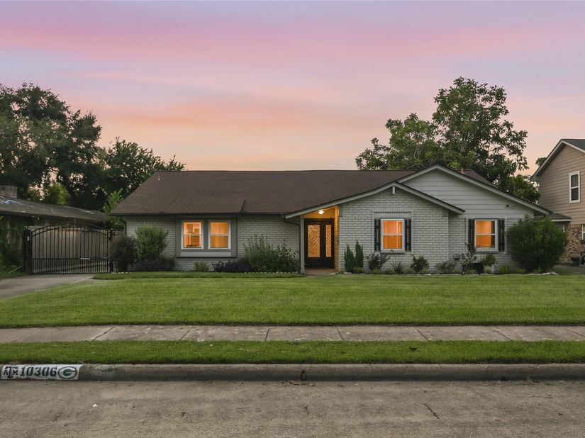 10306 Metronome Drive, Houston TX 77043