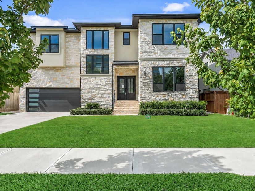 2046 Macarthur Street, Houston TX 77030