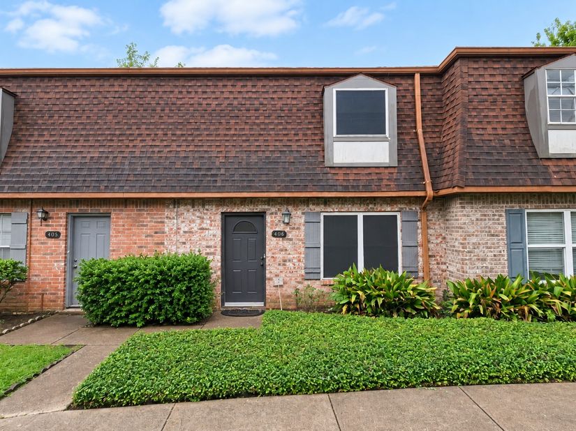 9303 Hammerly Boulevard 406, Houston TX 77080