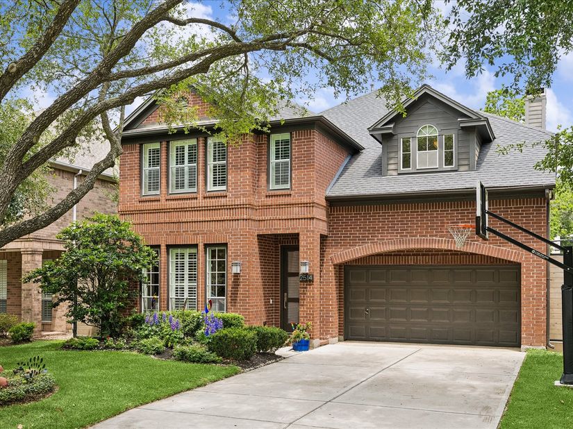 2514 McClendon Street, Houston TX 77030